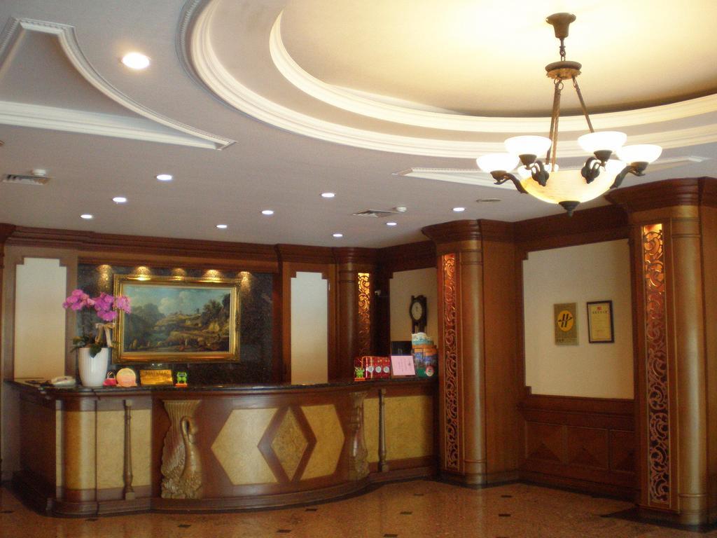 Emperor Hotel Kaohsiung Extérieur photo