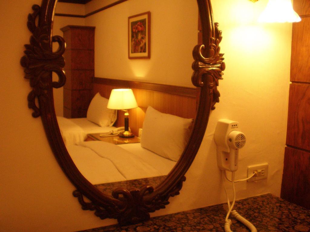 Emperor Hotel Kaohsiung Chambre photo